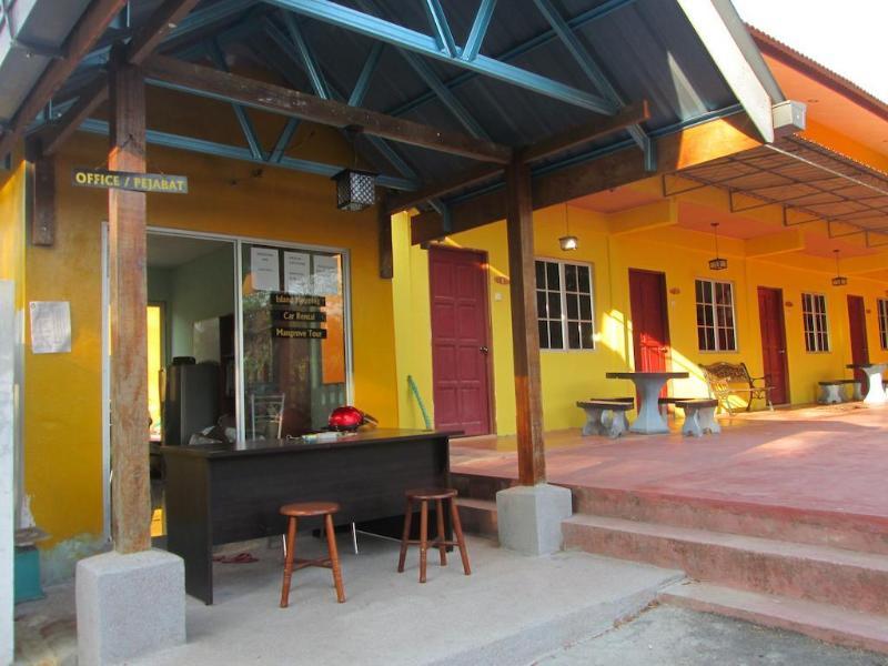 Motel Seri Mutiara Kuah Exterior photo