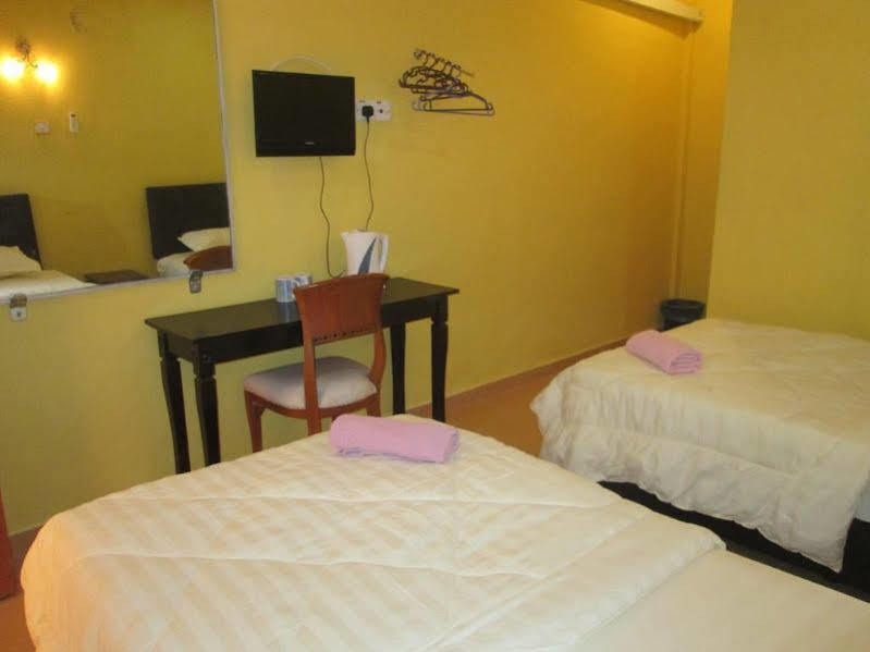 Motel Seri Mutiara Kuah Exterior photo