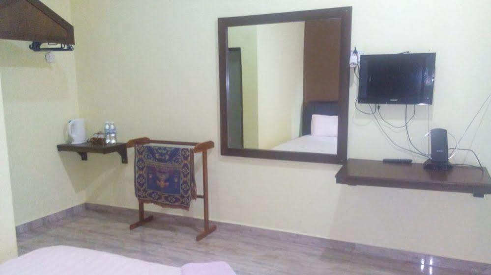 Motel Seri Mutiara Kuah Exterior photo